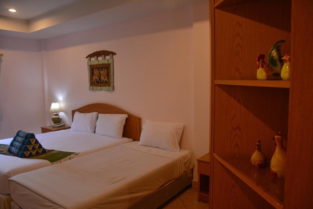 Seven Oaks Inn Jomtien pláž Pokoj fotografie